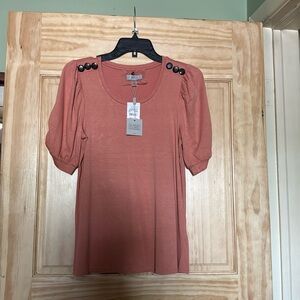 Cupio Coral Puff Sleeve Tee